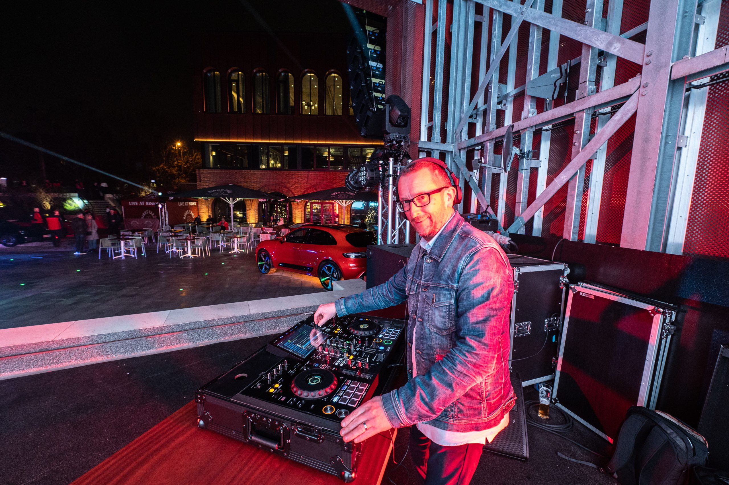 DJ Steve Cutts
